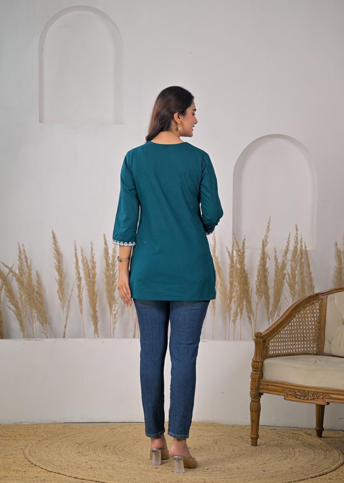 Women's Rama Embroidered V-Neck Cotton Short Kurti