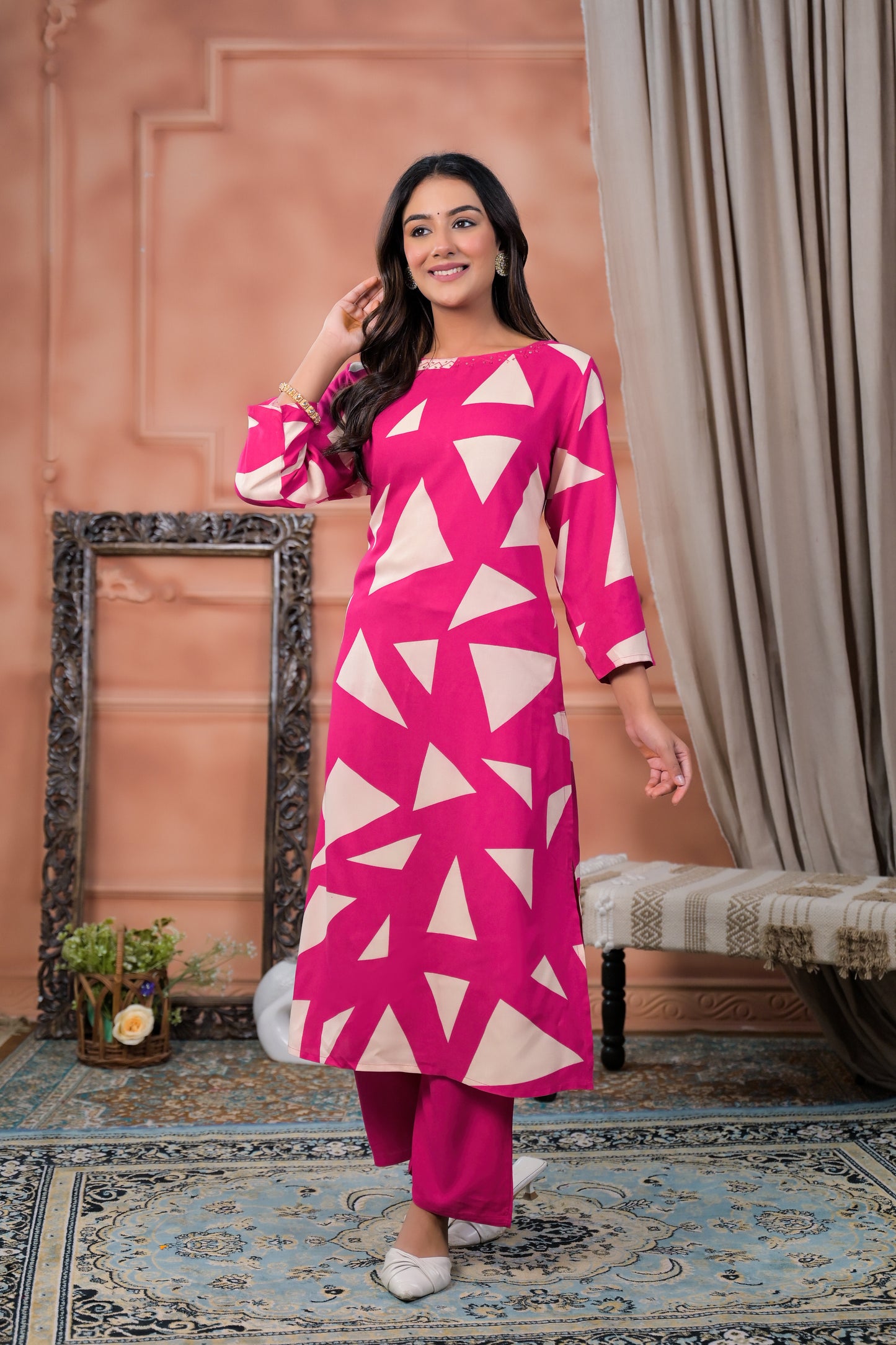 Pink Fuchsia Geometric Printed Two-Piece Kurta Set