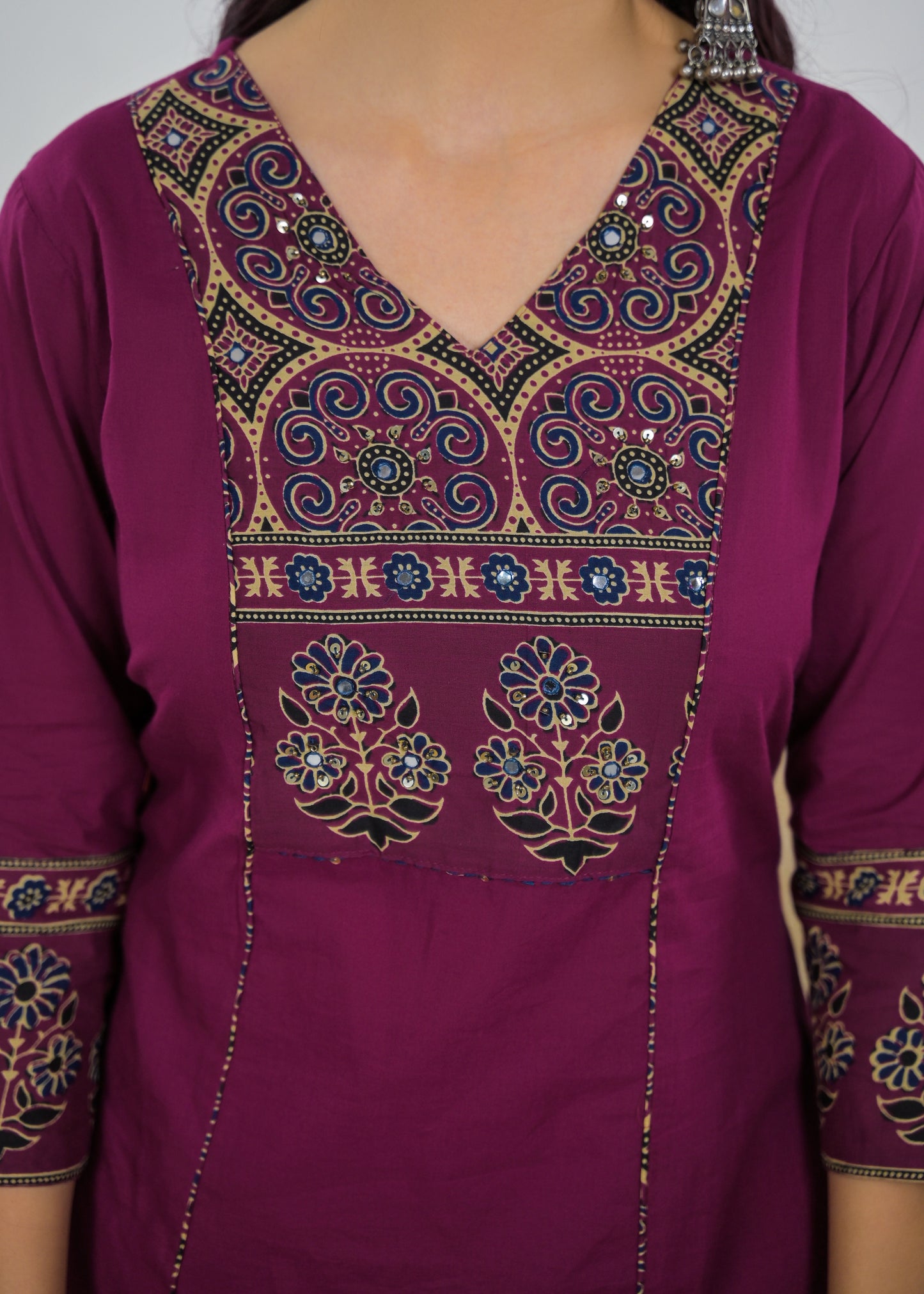 Maroon Graceful Printed Cotton Salwar Suit Set (Kurta, Pant & Dupatta)