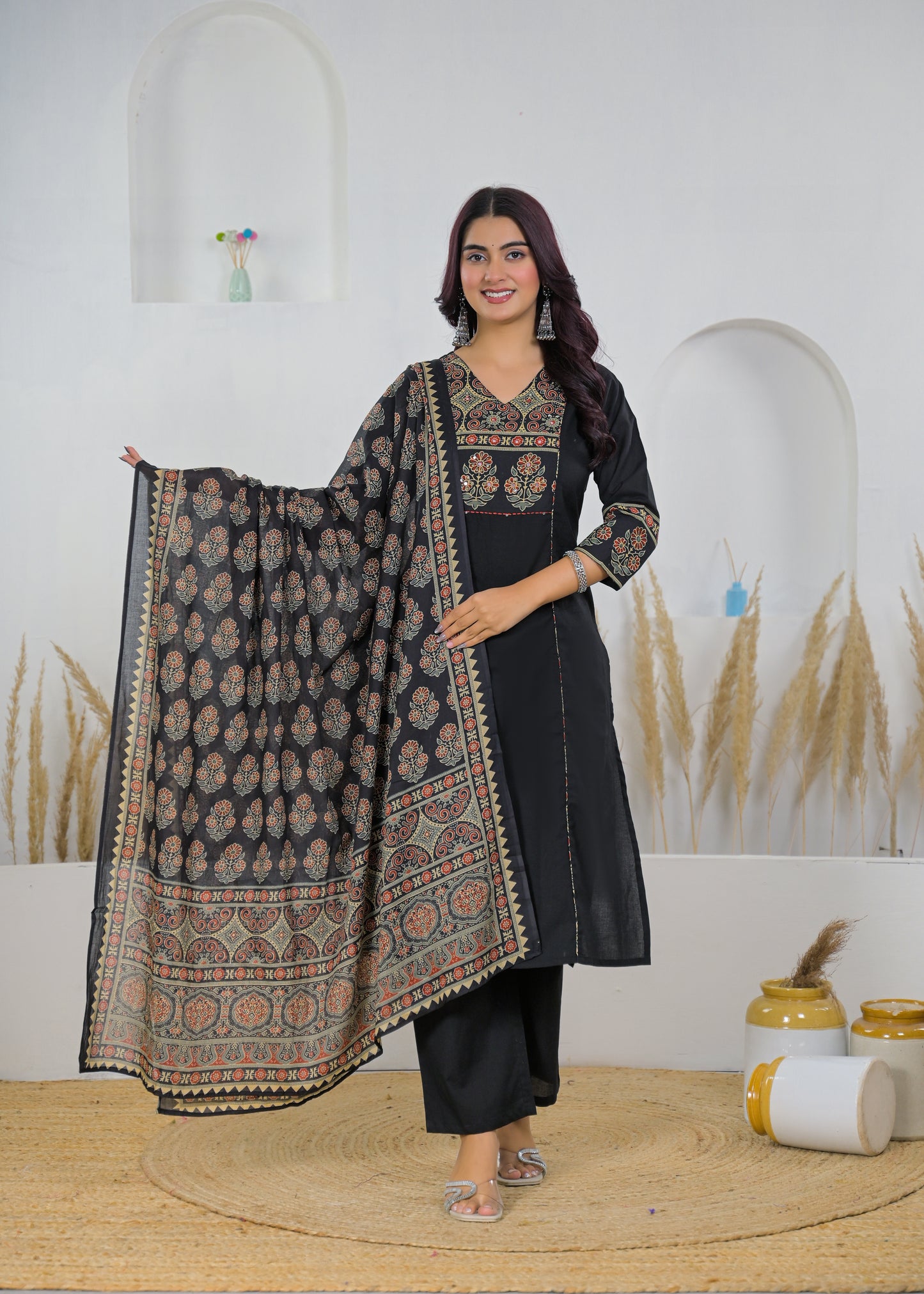 Black Elegant Printed Cotton Salwar Suit Set (Kurta, Bottom & Dupatta)