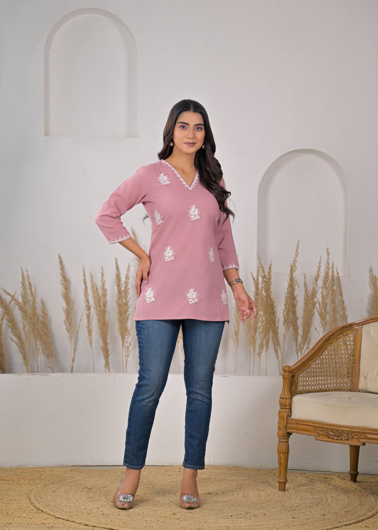 Women's Dusty Pink Floral Embroidered V-Neck Short Kurti