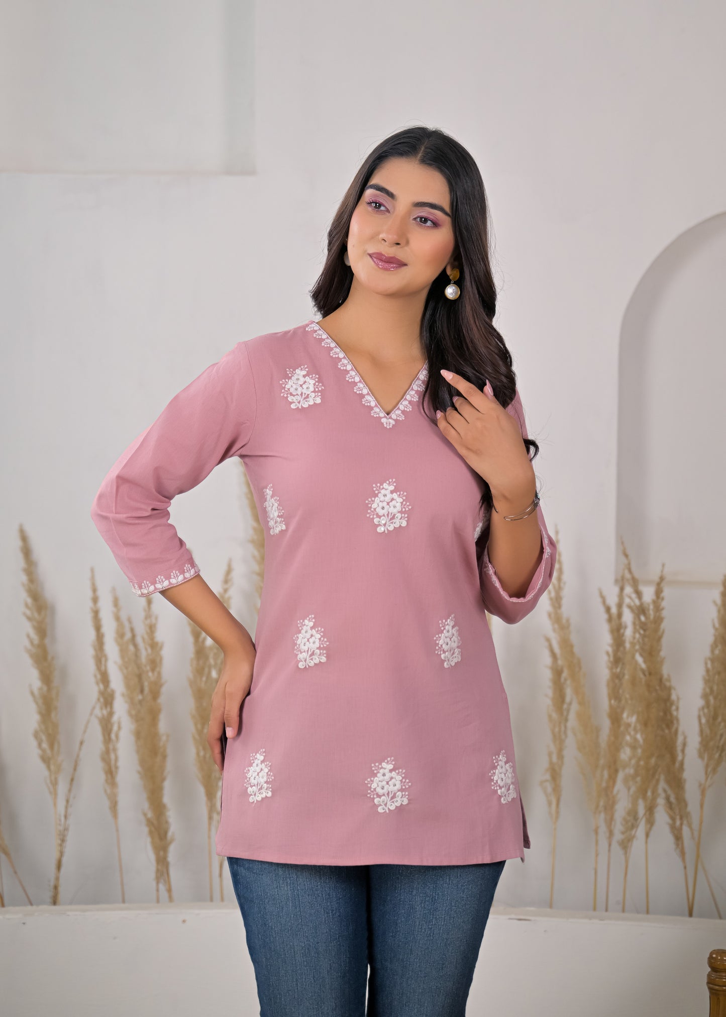 Women's Dusty Pink Floral Embroidered V-Neck Short Kurti