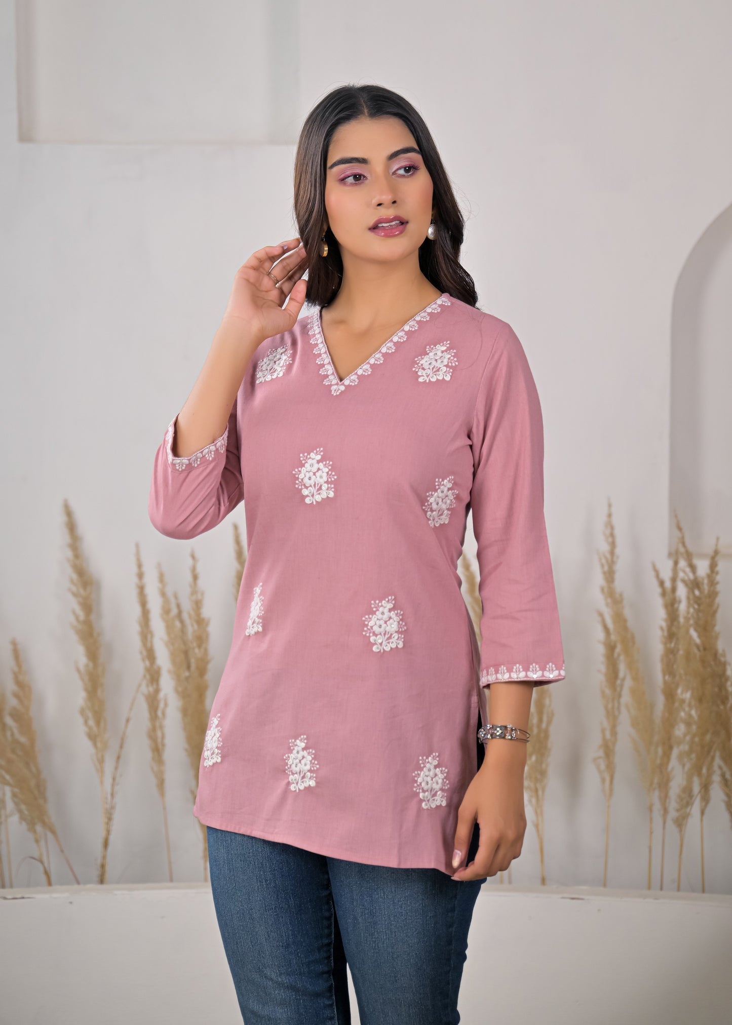 Women's Dusty Pink Floral Embroidered V-Neck Short Kurti