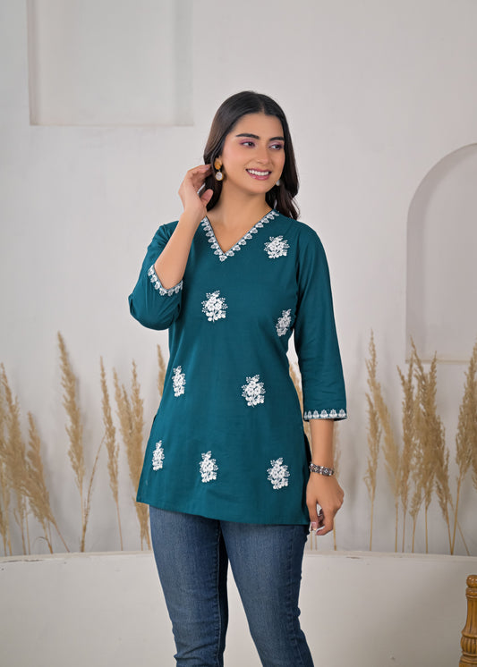 Women's Rama Embroidered V-Neck Cotton Short Kurti