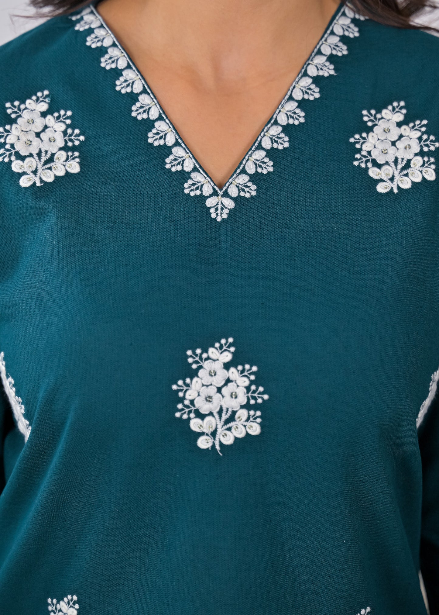 Women's Rama Embroidered V-Neck Cotton Short Kurti