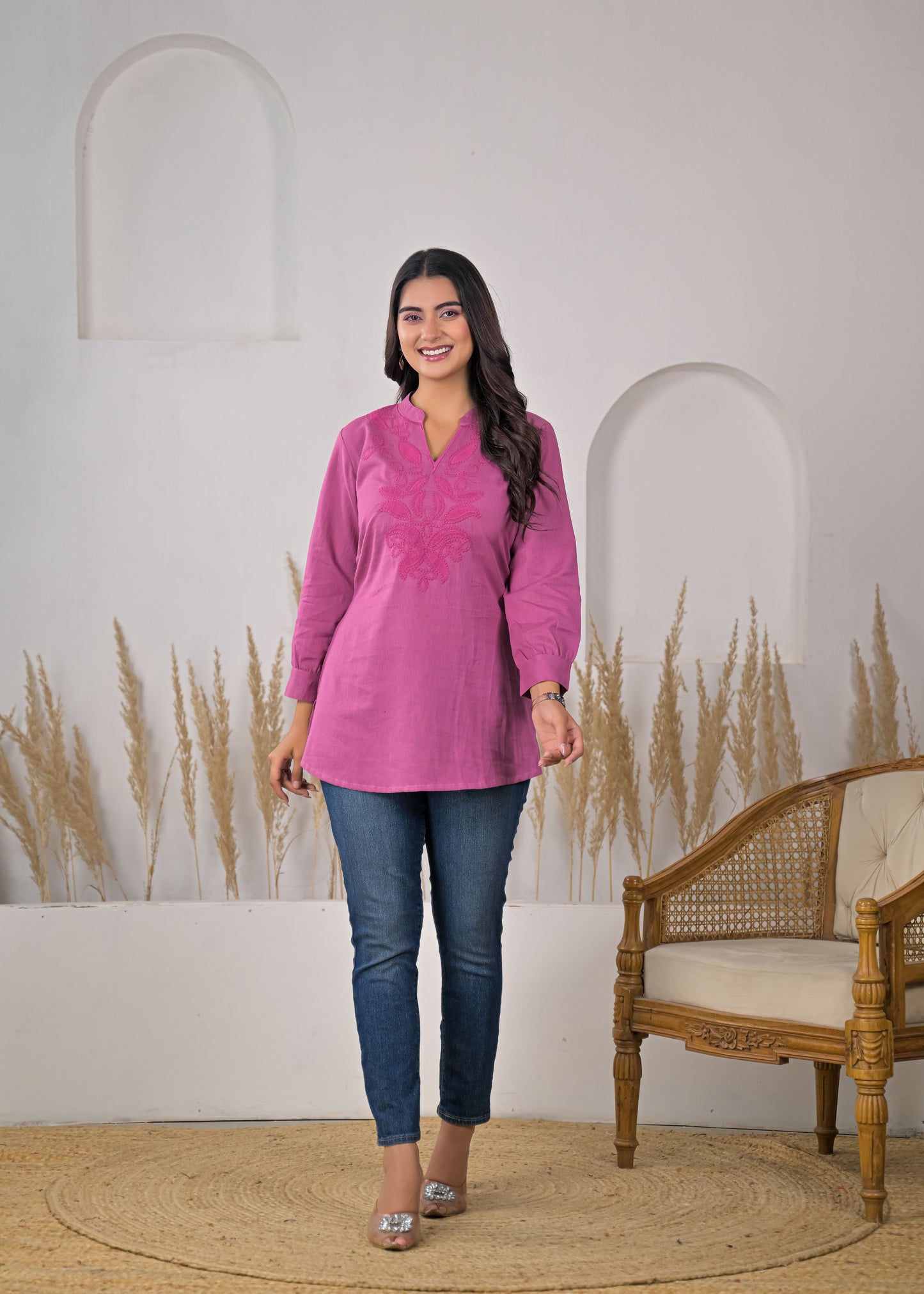 Women's Lavender Solid V-Neck Short Kurti