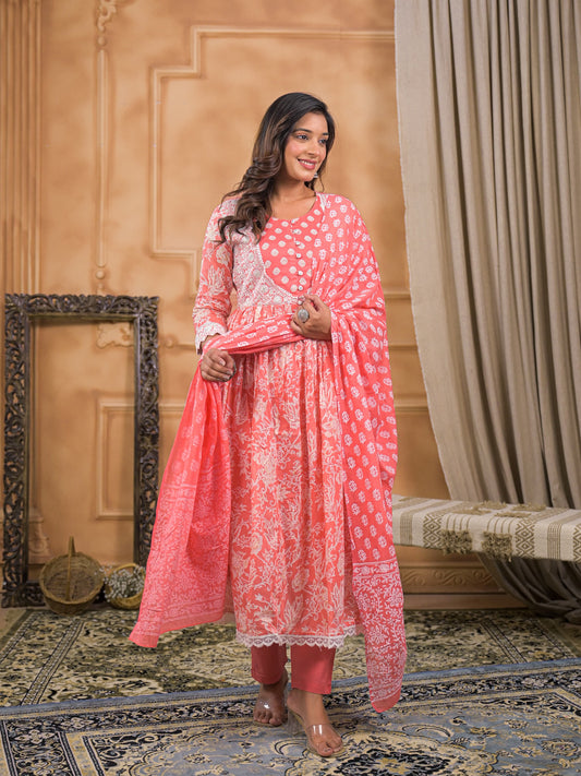 Inaaya Peach Blossom Kurta Set