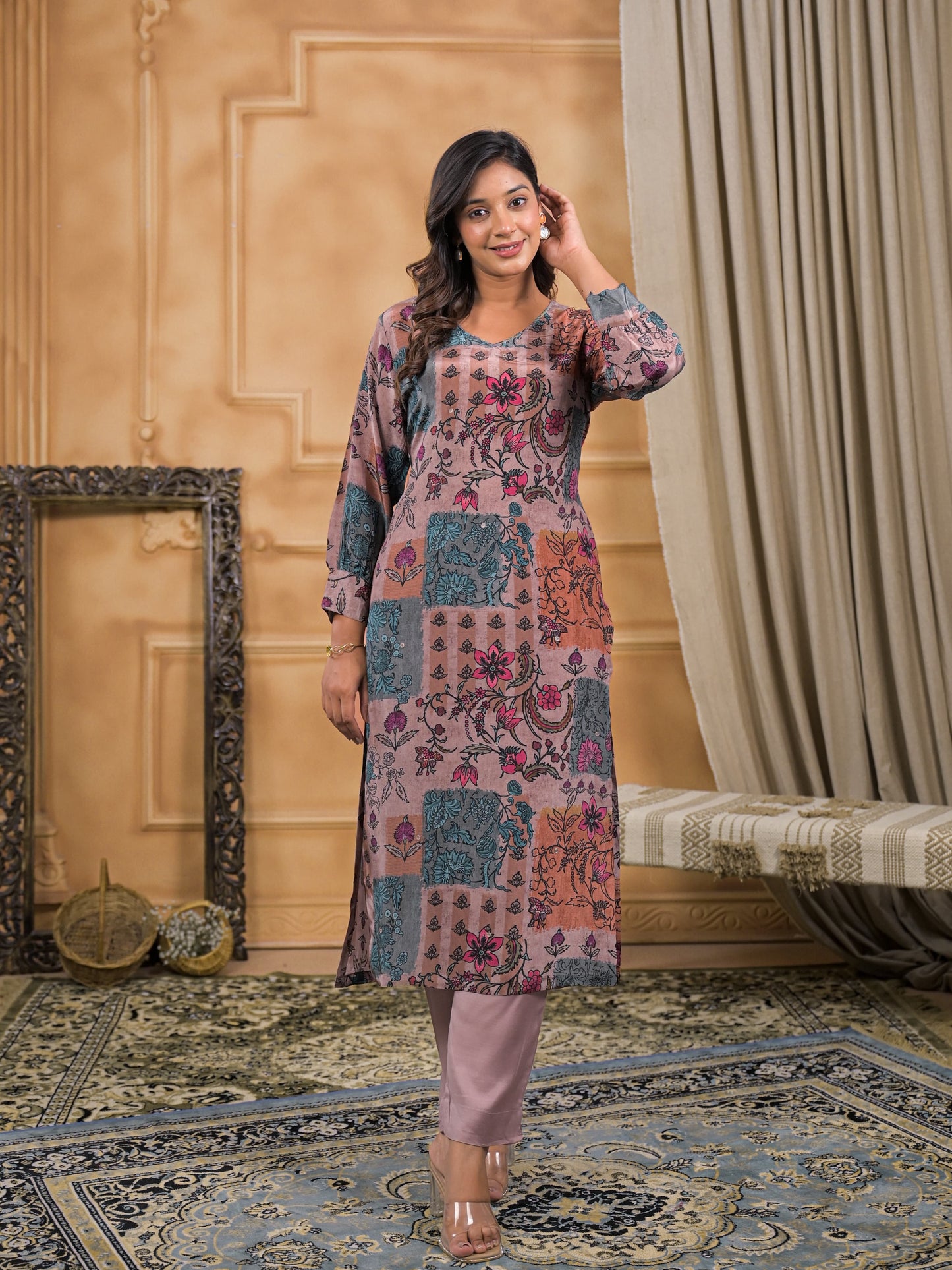 Tara Vintage Garden Kurta Set