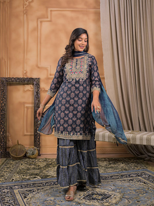 Naaz Midnight Zari Kurta Set